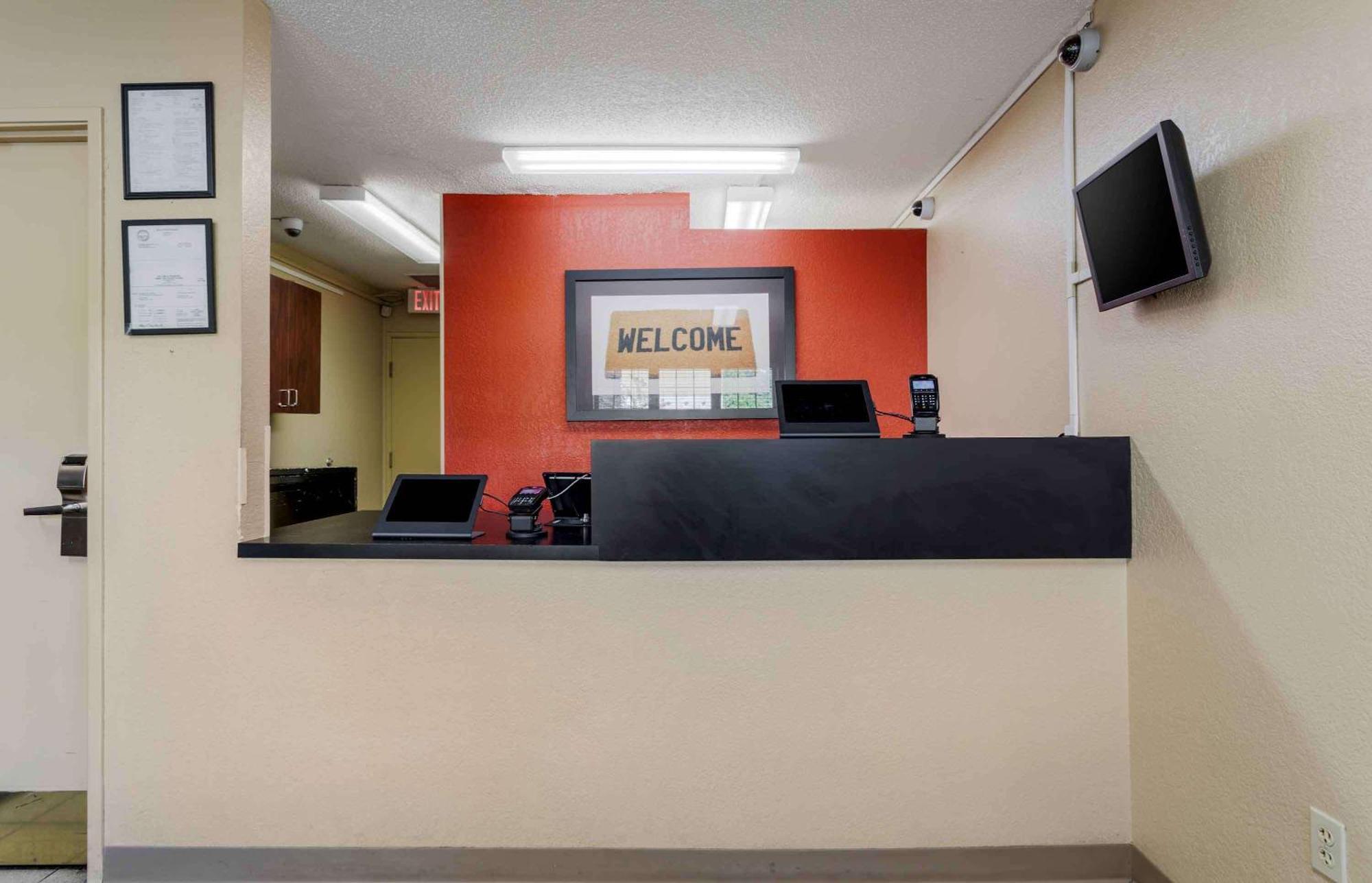 Extended Stay America Select Suites - Raleigh - Rdu Airport Morrisville Exterior photo